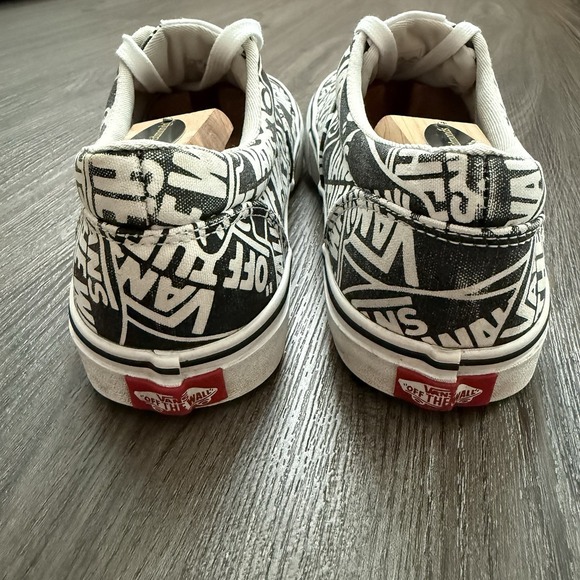 Vans Sneakers Mens 9 Black White All Over Print Lace Up Canvas Slip Resistant - Picture 5 of 9